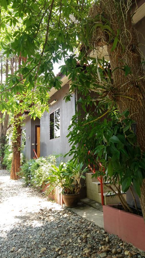 Blue Mountain Resort Sai Yok Exterior foto